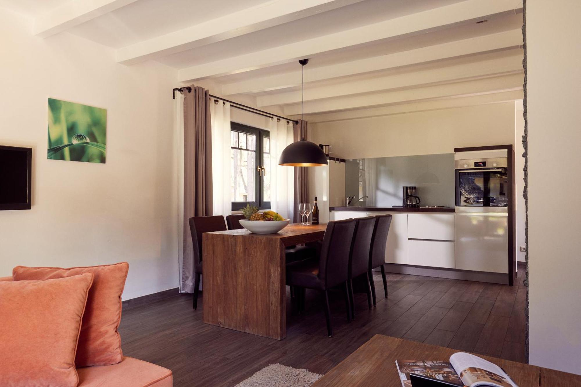Nossentiner Huette Van Der Valk Naturresort Drewitz מראה חיצוני תמונה
